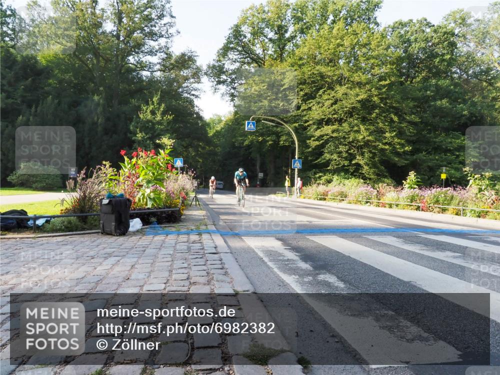 08.09.2024 - Stadtparktriathlon Zöllner http://msf.ph/oto/6982382 08.09.2024 09:18:27 Radfahren 124, 140, 151, 159, 167 meine-sportfotos.de