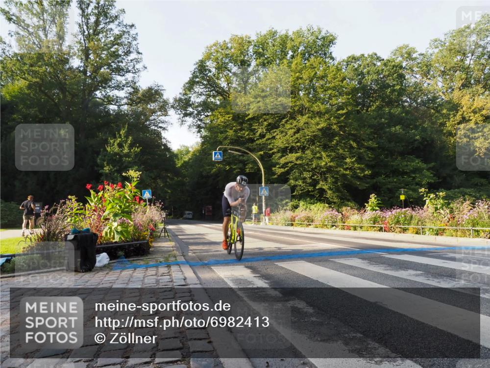 08.09.2024 - Stadtparktriathlon Zöllner http://msf.ph/oto/6982413 08.09.2024 09:18:54 Radfahren 18 meine-sportfotos.de