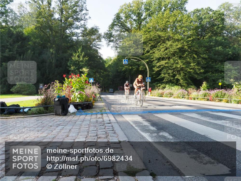 08.09.2024 - Stadtparktriathlon Zöllner http://msf.ph/oto/6982434 08.09.2024 09:19:07 Radfahren 82, 88, 92, 106, 138, 173 meine-sportfotos.de
