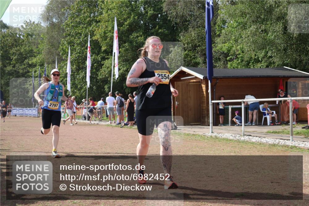08.09.2024 - Airport Race Strokosch-Dieckow http://msf.ph/oto/6982452 08.09.2024 12:18:33 Ziel 2554, 2797, 3018 meine-sportfotos.de