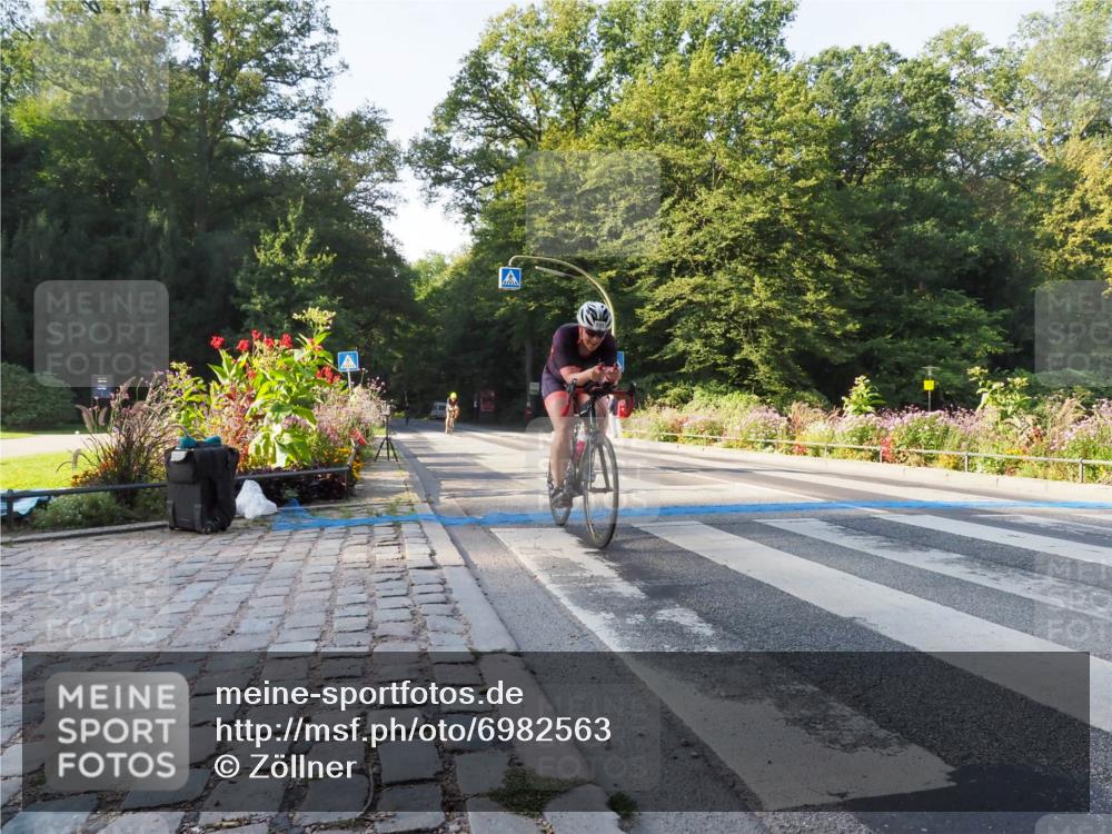 08.09.2024 - Stadtparktriathlon Zöllner http://msf.ph/oto/6982563 08.09.2024 09:20:57 Radfahren 6, 93, 115, 120, 135, 161 meine-sportfotos.de