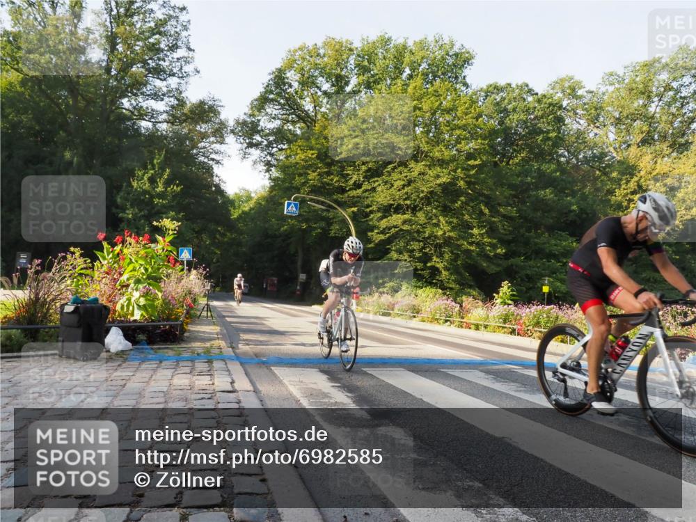 08.09.2024 - Stadtparktriathlon Zöllner http://msf.ph/oto/6982585 08.09.2024 09:21:13 Radfahren 3, 14, 52, 162, 166, 168 meine-sportfotos.de