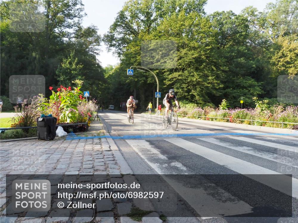 08.09.2024 - Stadtparktriathlon Zöllner http://msf.ph/oto/6982597 08.09.2024 09:21:21 Radfahren 64, 143, 162, 168 meine-sportfotos.de