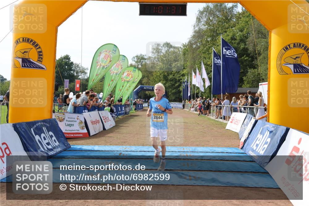 08.09.2024 - Airport Race Strokosch-Dieckow http://msf.ph/oto/6982599 08.09.2024 12:02:12 Ziel 585, 2684, 2844 meine-sportfotos.de