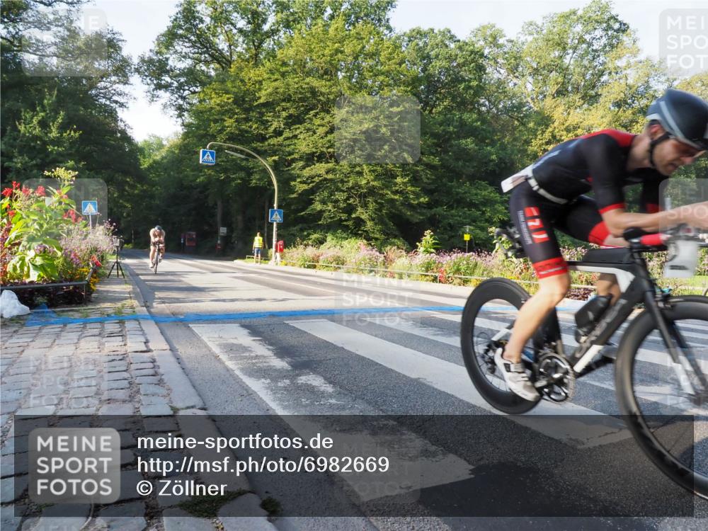 08.09.2024 - Stadtparktriathlon Zöllner http://msf.ph/oto/6982669 08.09.2024 09:22:09 Radfahren 46, 99, 107, 154, 164 meine-sportfotos.de