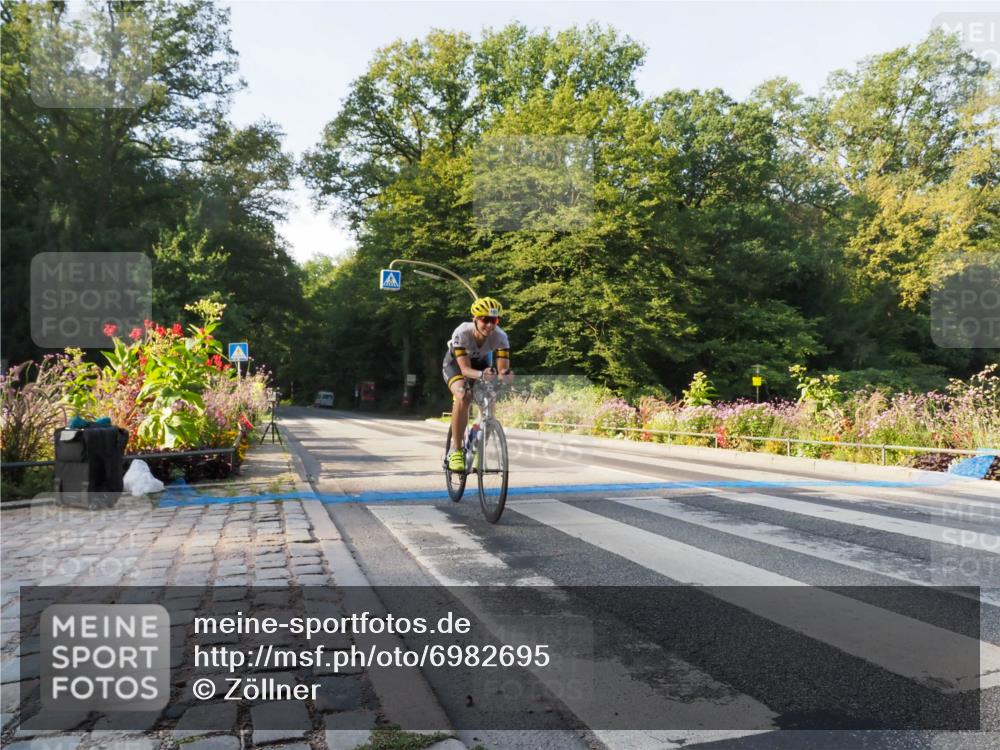 08.09.2024 - Stadtparktriathlon Zöllner http://msf.ph/oto/6982695 08.09.2024 09:22:39 Radfahren 160, 178 meine-sportfotos.de