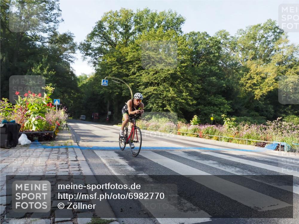 08.09.2024 - Stadtparktriathlon Zöllner http://msf.ph/oto/6982770 08.09.2024 09:23:47 Radfahren 133 meine-sportfotos.de