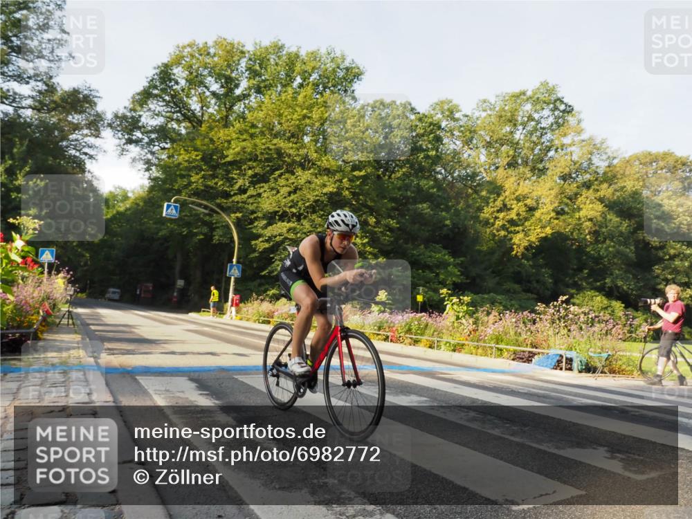 08.09.2024 - Stadtparktriathlon Zöllner http://msf.ph/oto/6982772 08.09.2024 09:23:47 Radfahren 133 meine-sportfotos.de