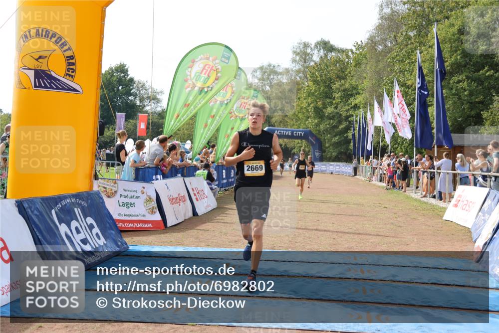 08.09.2024 - Airport Race Strokosch-Dieckow http://msf.ph/oto/6982802 08.09.2024 12:02:32 Ziel 1318, 2508, 2650, 2669, 3076 meine-sportfotos.de