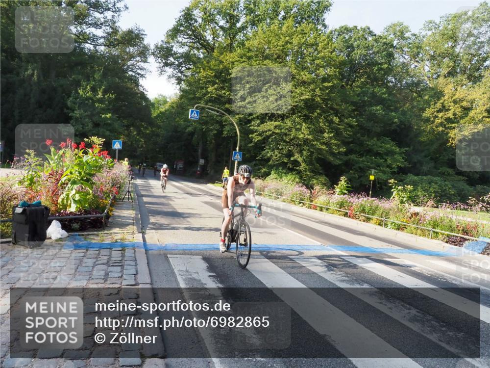 08.09.2024 - Stadtparktriathlon Zöllner http://msf.ph/oto/6982865 08.09.2024 09:25:56 Radfahren 91, 102, 105, 110, 141, 158, 167 meine-sportfotos.de