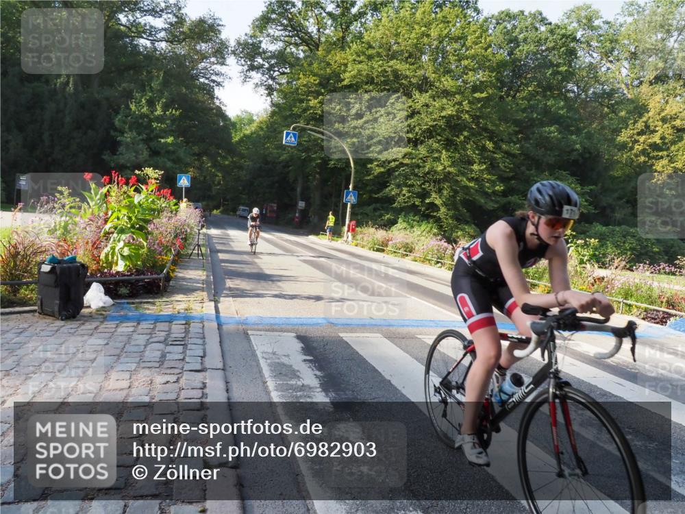 08.09.2024 - Stadtparktriathlon Zöllner http://msf.ph/oto/6982903 08.09.2024 09:26:33 Radfahren 126, 155, 171, 175, 176 meine-sportfotos.de