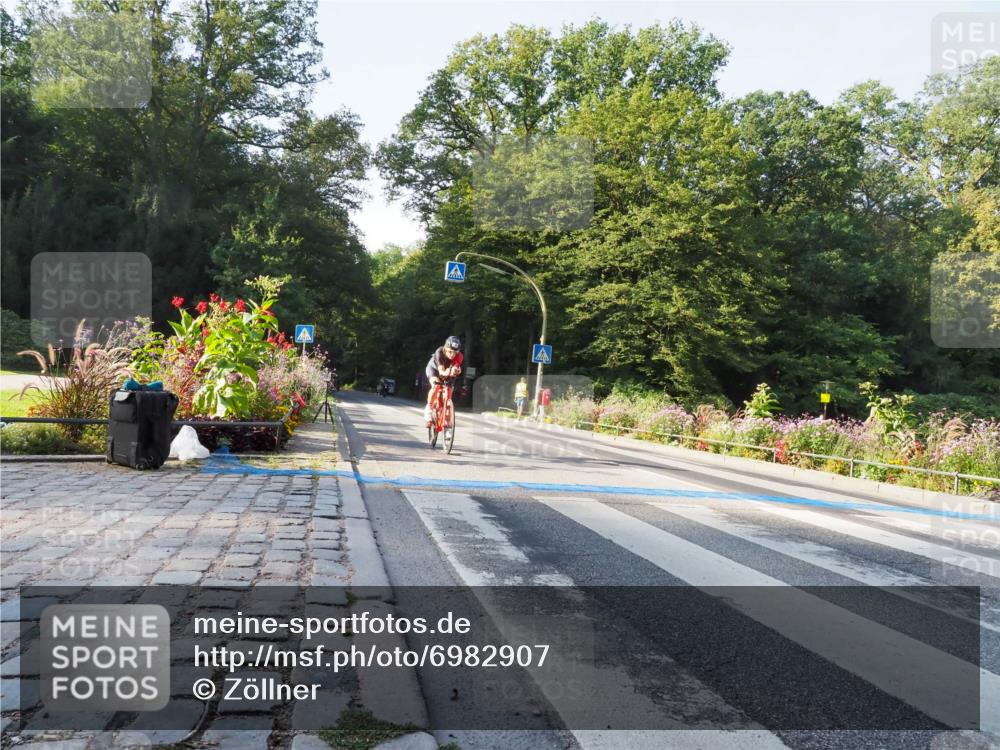 08.09.2024 - Stadtparktriathlon Zöllner http://msf.ph/oto/6982907 08.09.2024 09:26:40 Radfahren 100, 111, 176 meine-sportfotos.de