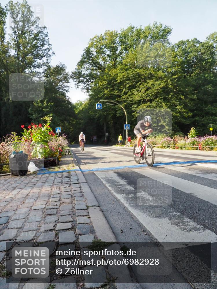 08.09.2024 - Stadtparktriathlon Zöllner http://msf.ph/oto/6982928 08.09.2024 09:26:57 Radfahren 93, 104, 115, 120 meine-sportfotos.de