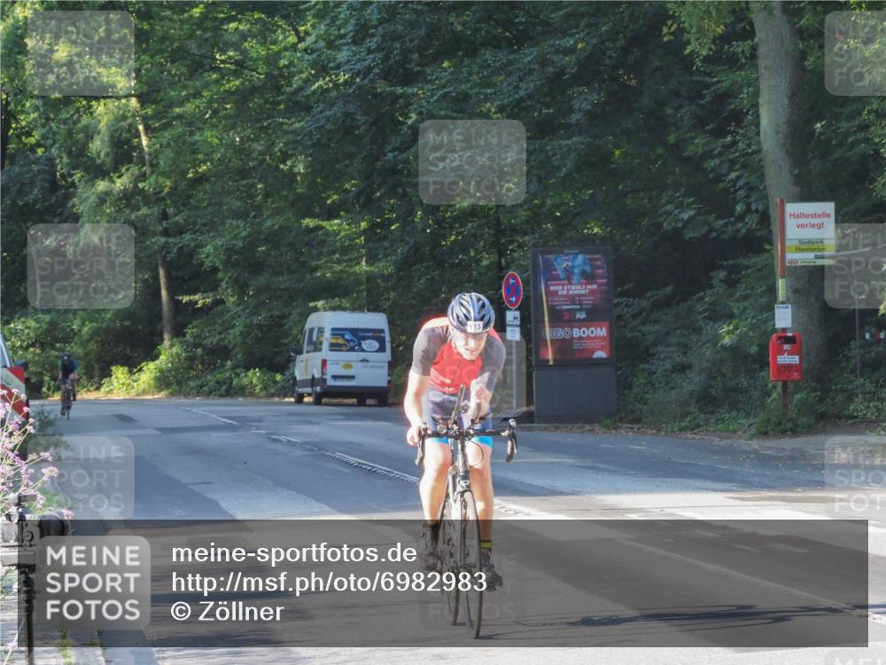 08.09.2024 - Stadtparktriathlon Zöllner http://msf.ph/oto/6982983 08.09.2024 09:27:33 Radfahren 113, 165 meine-sportfotos.de