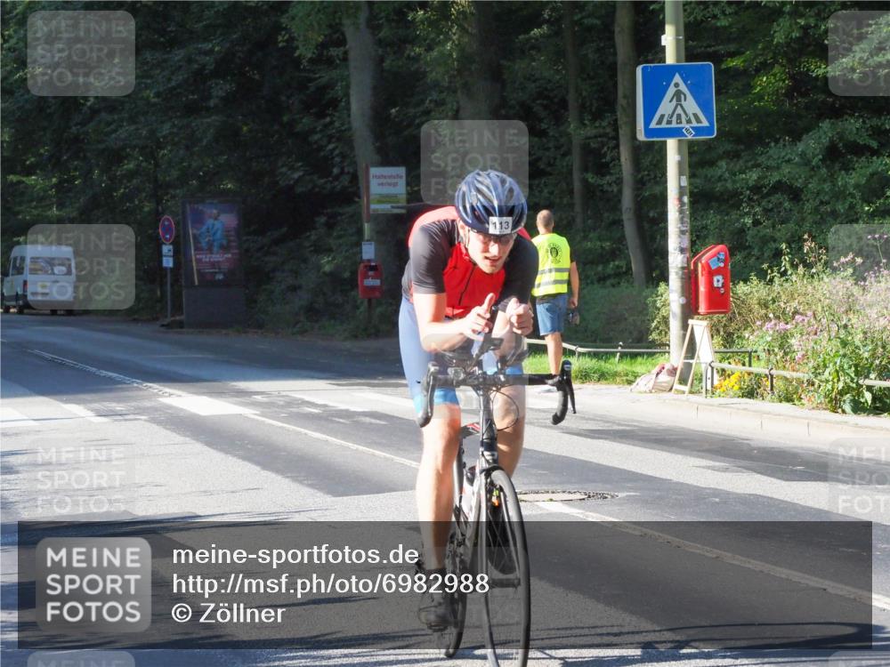 08.09.2024 - Stadtparktriathlon Zöllner http://msf.ph/oto/6982988 08.09.2024 09:27:34 Radfahren 113, 165 meine-sportfotos.de