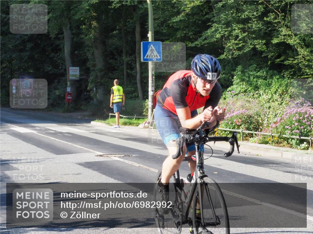08.09.2024 - Stadtparktriathlon Zöllner http://msf.ph/oto/6982992 08.09.2024 09:27:35 Radfahren 113, 165 meine-sportfotos.de