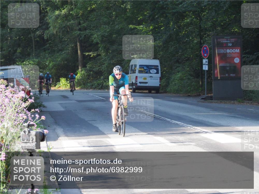 08.09.2024 - Stadtparktriathlon Zöllner http://msf.ph/oto/6982999 08.09.2024 09:27:40 Radfahren 127, 165 meine-sportfotos.de