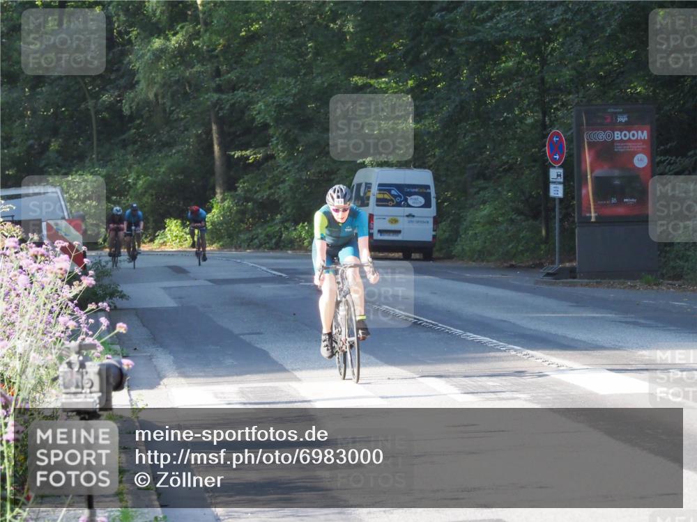 08.09.2024 - Stadtparktriathlon Zöllner http://msf.ph/oto/6983000 08.09.2024 09:27:40 Radfahren 127, 165 meine-sportfotos.de