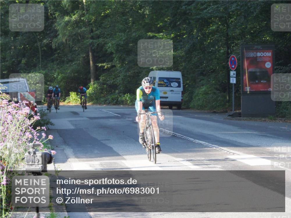 08.09.2024 - Stadtparktriathlon Zöllner http://msf.ph/oto/6983001 08.09.2024 09:27:41 Radfahren 127, 135, 165, 180 meine-sportfotos.de