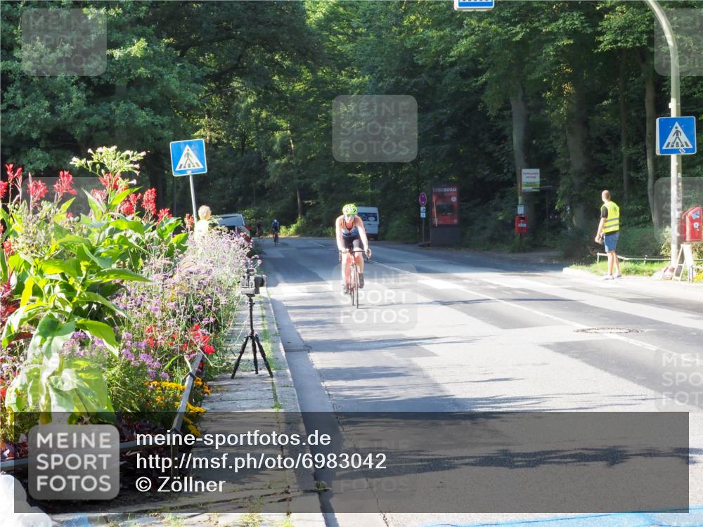 08.09.2024 - Stadtparktriathlon Zöllner http://msf.ph/oto/6983042 08.09.2024 09:27:58 Radfahren 150, 152 meine-sportfotos.de