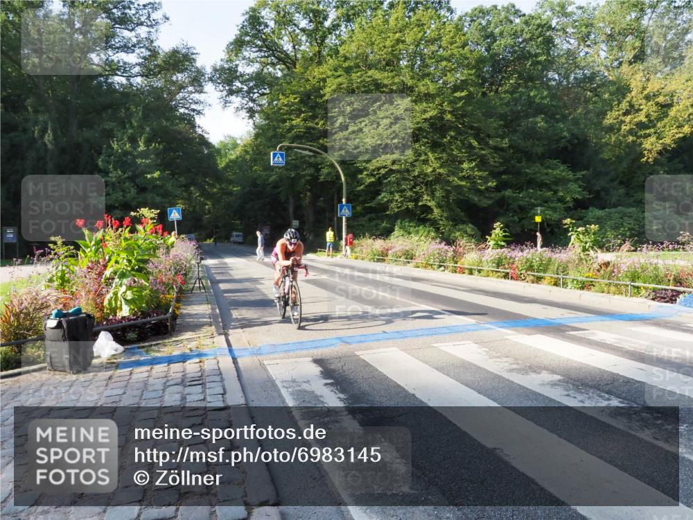 08.09.2024 - Stadtparktriathlon Zöllner http://msf.ph/oto/6983145 08.09.2024 09:29:12 Radfahren 90, 99, 121 meine-sportfotos.de
