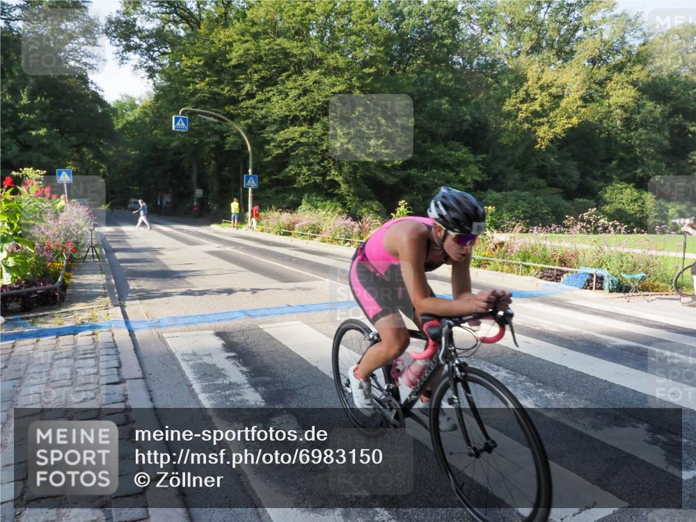 08.09.2024 - Stadtparktriathlon Zöllner http://msf.ph/oto/6983150 08.09.2024 09:29:12 Radfahren 90, 99, 121 meine-sportfotos.de