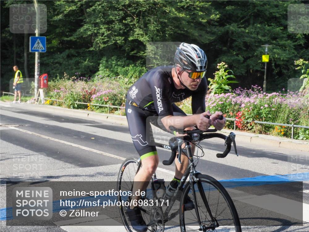 08.09.2024 - Stadtparktriathlon Zöllner http://msf.ph/oto/6983171 08.09.2024 09:29:32 Radfahren 108, 117 meine-sportfotos.de