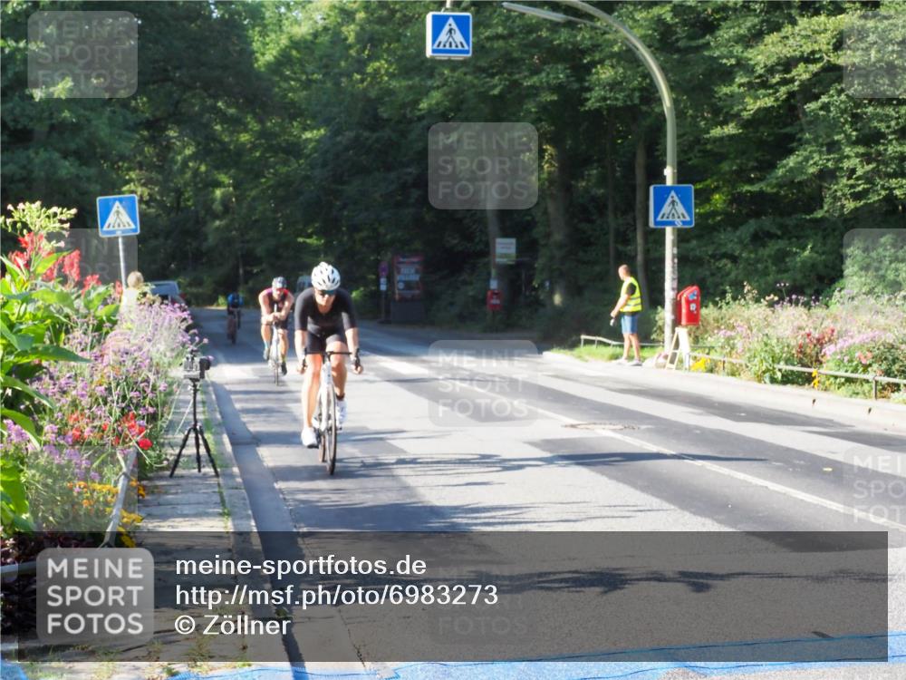 08.09.2024 - Stadtparktriathlon Zöllner http://msf.ph/oto/6983273 08.09.2024 09:31:03 Radfahren 97, 174, 178 meine-sportfotos.de
