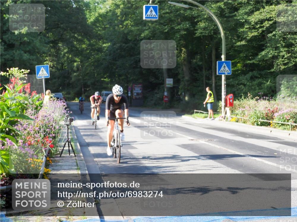 08.09.2024 - Stadtparktriathlon Zöllner http://msf.ph/oto/6983274 08.09.2024 09:31:04 Radfahren 97, 174, 178 meine-sportfotos.de
