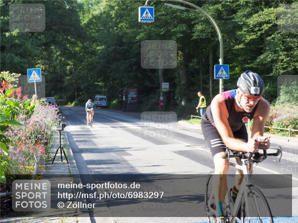 08.09.2024 - Stadtparktriathlon Zöllner http://msf.ph/oto/6983297 08.09.2024 09:31:06 Radfahren 97, 174, 178 meine-sportfotos.de