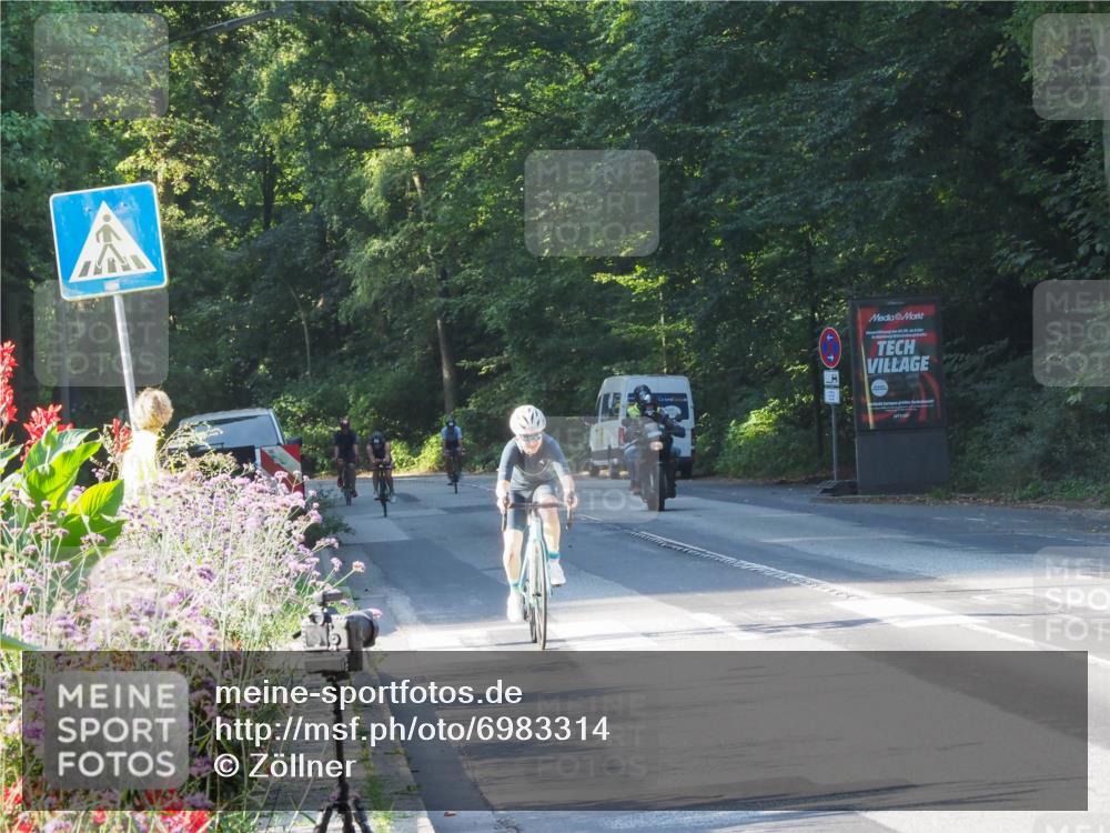 08.09.2024 - Stadtparktriathlon Zöllner http://msf.ph/oto/6983314 08.09.2024 09:31:33 Radfahren 119, 131, 151, 172 meine-sportfotos.de