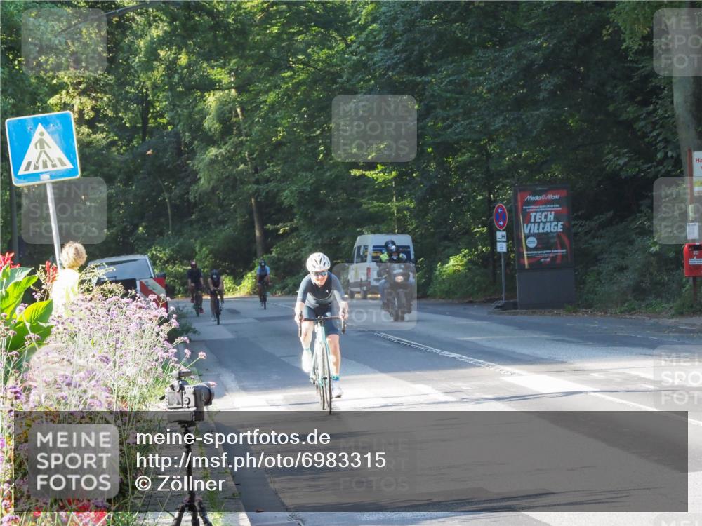 08.09.2024 - Stadtparktriathlon Zöllner http://msf.ph/oto/6983315 08.09.2024 09:31:33 Radfahren 119, 131, 151, 172 meine-sportfotos.de