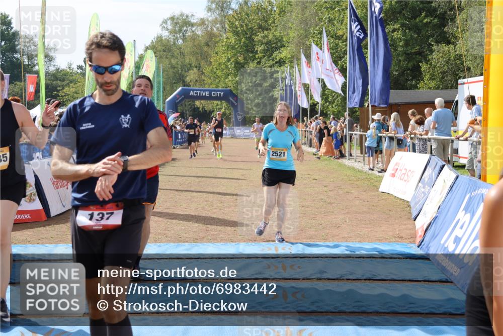 08.09.2024 - Airport Race Strokosch-Dieckow http://msf.ph/oto/6983442 08.09.2024 12:14:26 Ziel 137, 397, 615, 809, 1116, 1488, 2521, 2535, 2765, 3003, 3037, 3078, 3146 meine-sportfotos.de