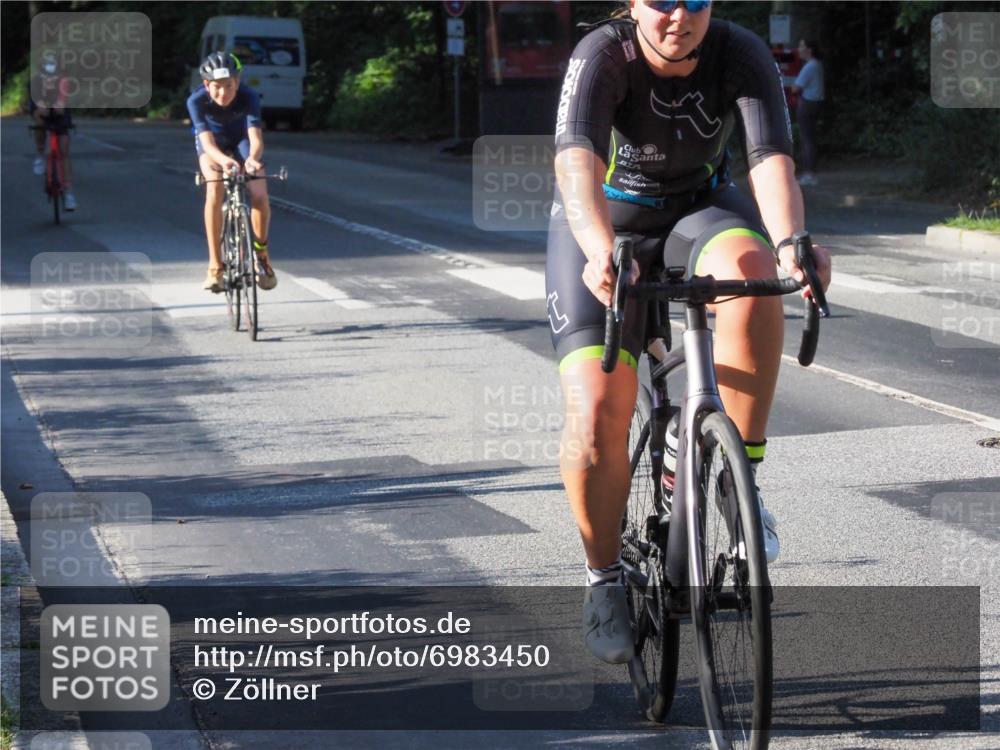 08.09.2024 - Stadtparktriathlon Zöllner http://msf.ph/oto/6983450 08.09.2024 09:33:02 Radfahren 101, 128, 132, 169, 173, 176 meine-sportfotos.de