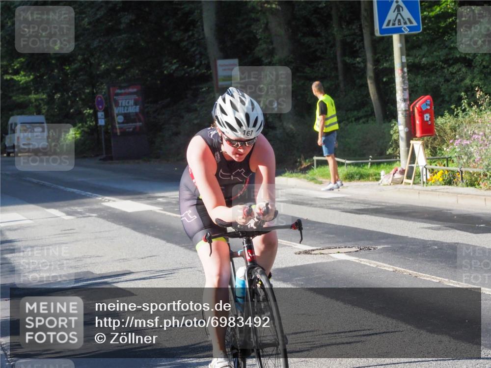 08.09.2024 - Stadtparktriathlon Zöllner http://msf.ph/oto/6983492 08.09.2024 09:33:22 Radfahren 111, 167 meine-sportfotos.de
