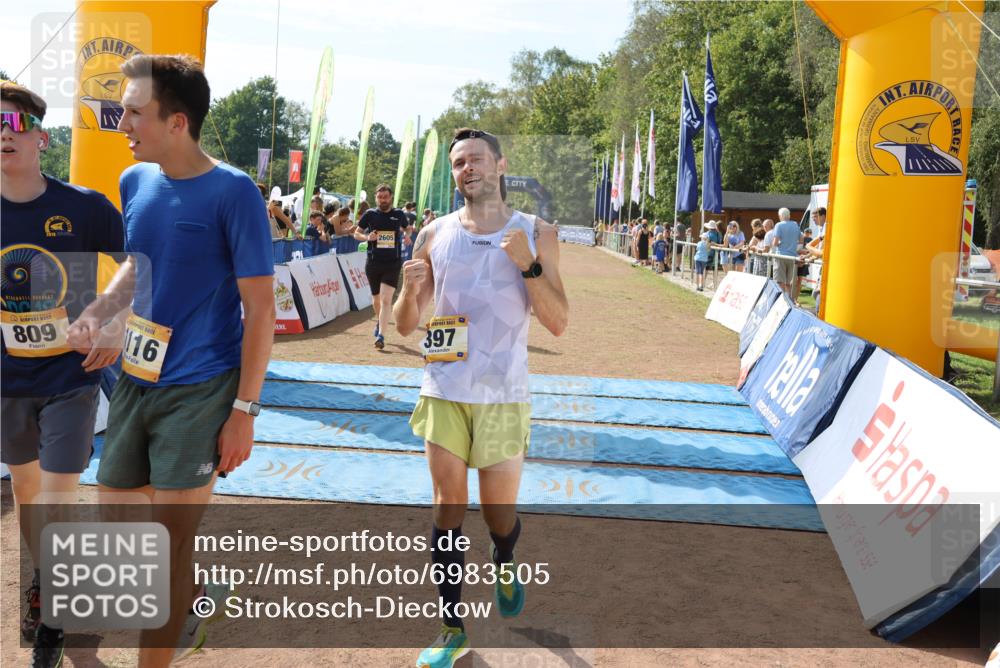 08.09.2024 - Airport Race Strokosch-Dieckow http://msf.ph/oto/6983505 08.09.2024 12:14:35 Ziel 397, 615, 809, 1116, 2521, 2605, 3037 meine-sportfotos.de