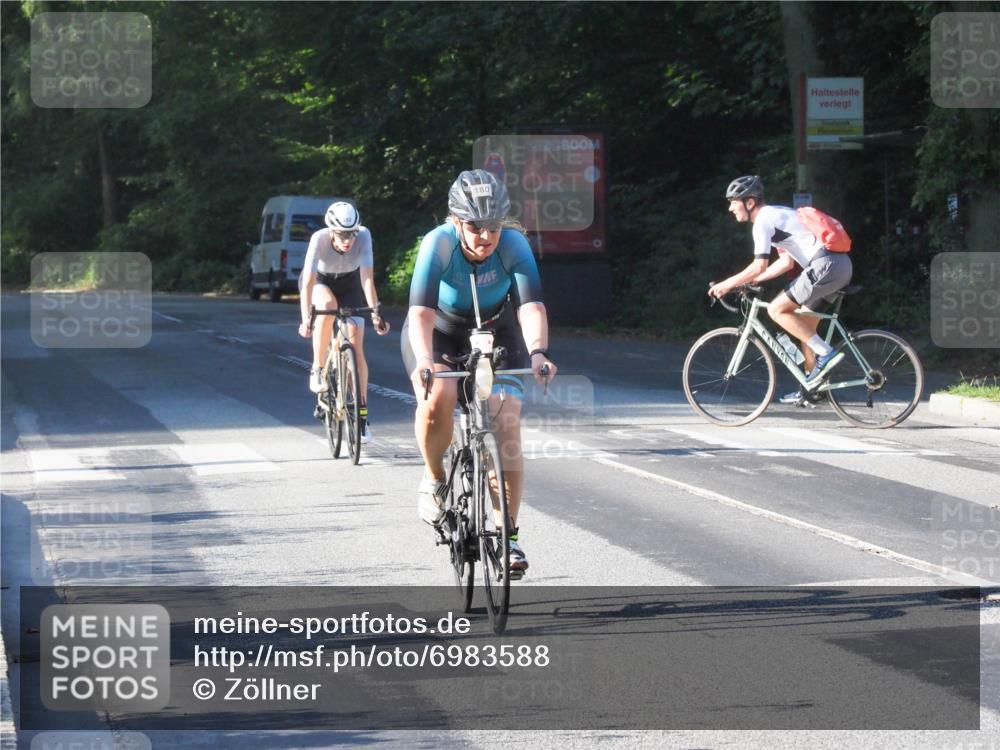 08.09.2024 - Stadtparktriathlon Zöllner http://msf.ph/oto/6983588 08.09.2024 09:35:25 Radfahren 152, 180 meine-sportfotos.de