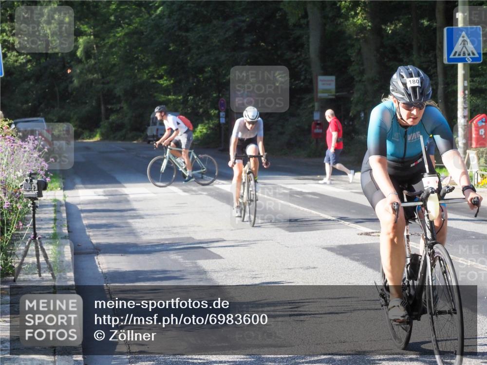 08.09.2024 - Stadtparktriathlon Zöllner http://msf.ph/oto/6983600 08.09.2024 09:35:27 Radfahren 152, 180 meine-sportfotos.de