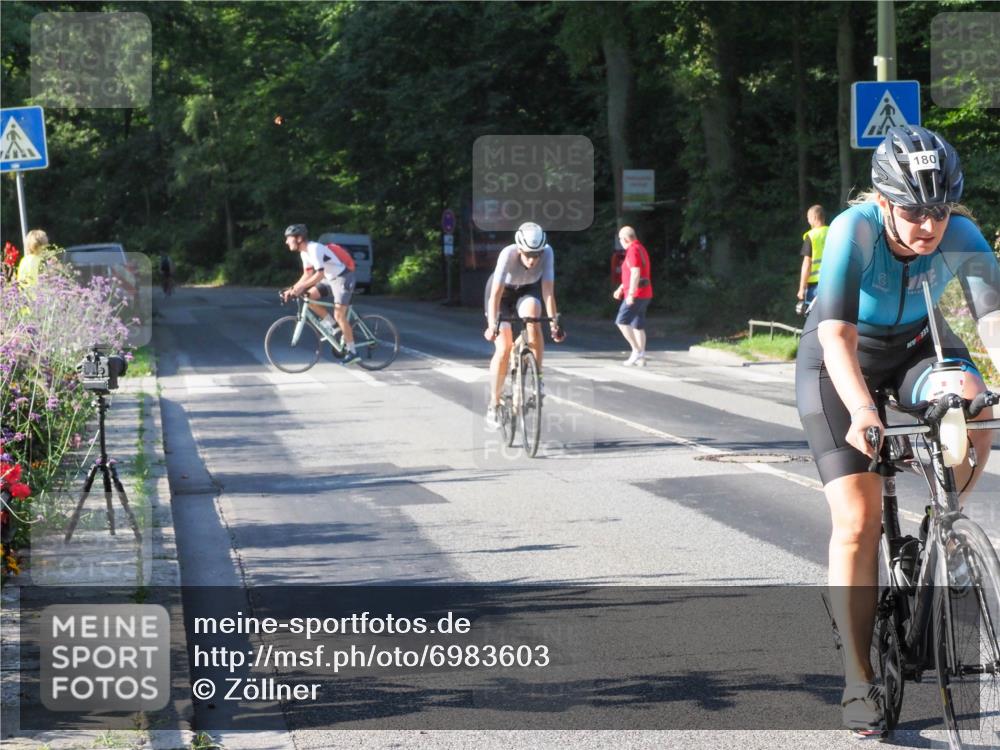 08.09.2024 - Stadtparktriathlon Zöllner http://msf.ph/oto/6983603 08.09.2024 09:35:27 Radfahren 152, 180 meine-sportfotos.de