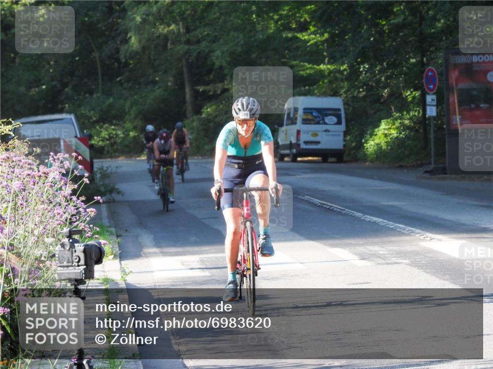 08.09.2024 - Stadtparktriathlon Zöllner http://msf.ph/oto/6983620 08.09.2024 09:35:37 Radfahren 100, 103, 146, 161, 166 meine-sportfotos.de