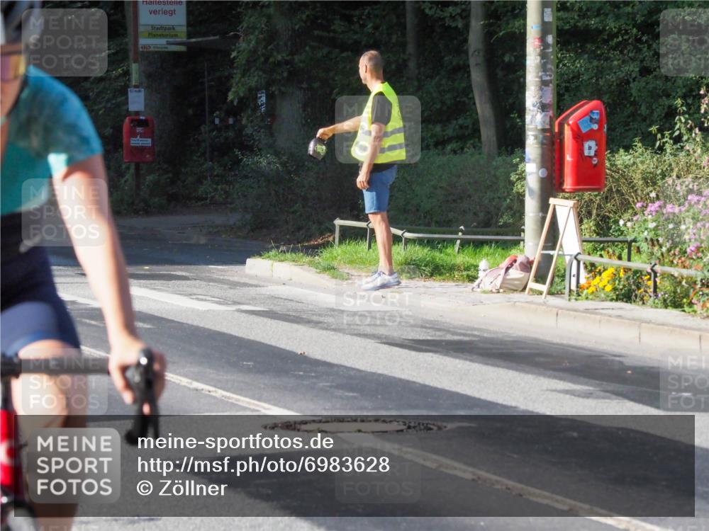 08.09.2024 - Stadtparktriathlon Zöllner http://msf.ph/oto/6983628 08.09.2024 09:35:39 Radfahren 100, 103, 146, 161, 166 meine-sportfotos.de