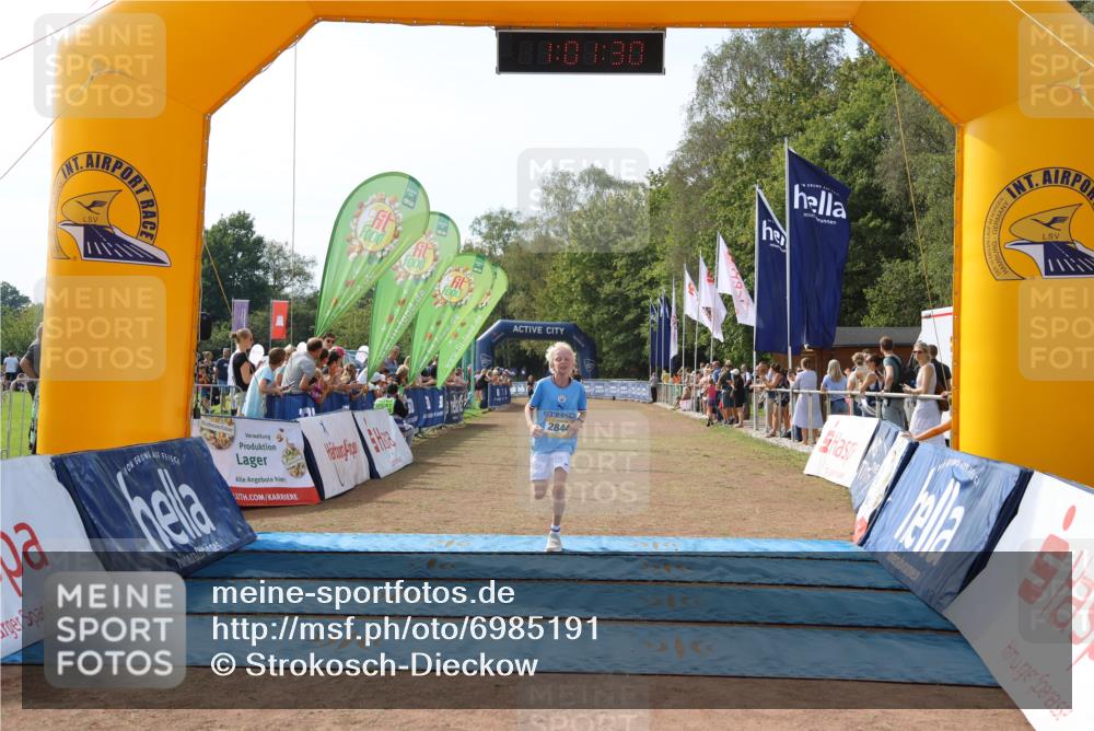 08.09.2024 - Airport Race Strokosch-Dieckow http://msf.ph/oto/6985191 08.09.2024 12:02:11 Ziel 585, 2570, 2684, 2844 meine-sportfotos.de