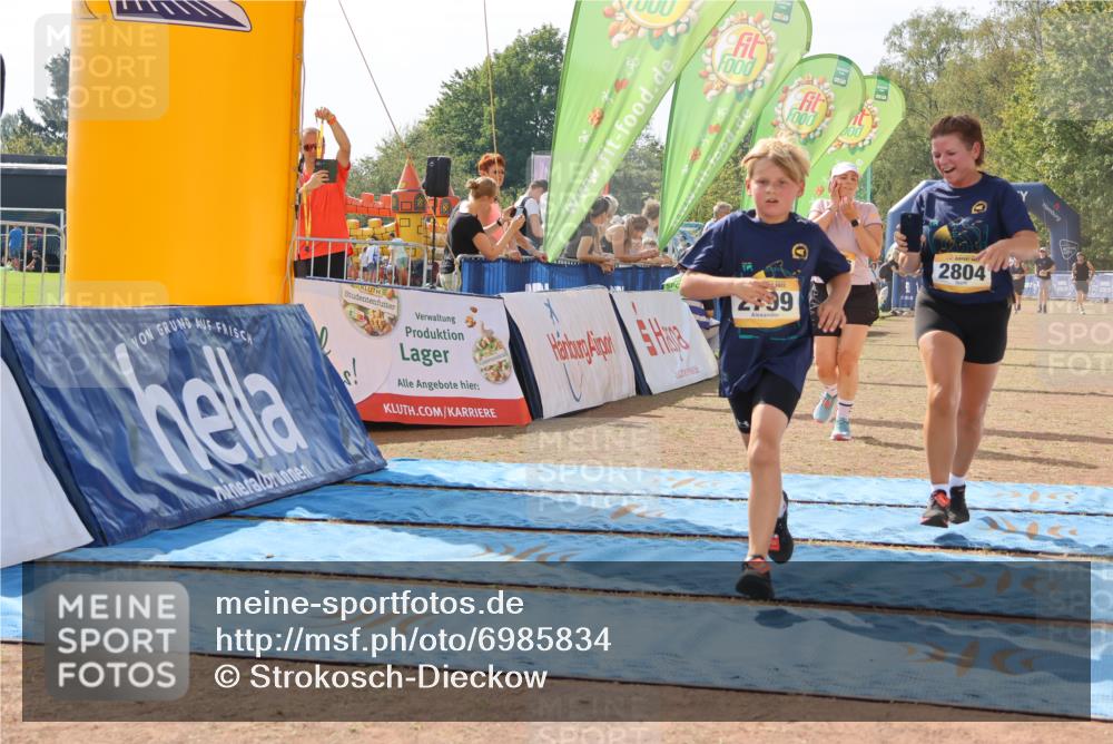 08.09.2024 - Airport Race Strokosch-Dieckow http://msf.ph/oto/6985834 08.09.2024 12:16:17 Ziel 225, 276, 1020, 2540, 2541, 2543, 2586, 2604, 2799, 2802, 2804, 2827, 2854, 3057 meine-sportfotos.de