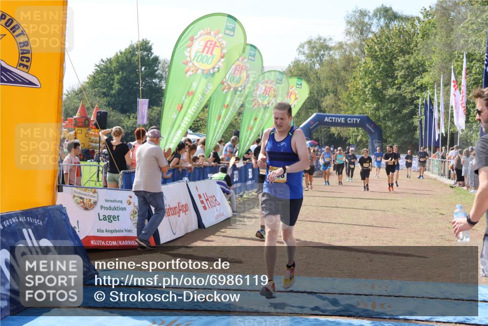 08.09.2024 - Airport Race Strokosch-Dieckow http://msf.ph/oto/6986119 08.09.2024 12:17:16 Ziel 412, 635, 1166, 2649, 2662 meine-sportfotos.de