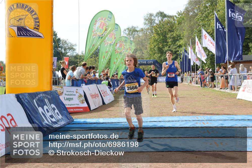 08.09.2024 - Airport Race Strokosch-Dieckow http://msf.ph/oto/6986198 08.09.2024 12:04:52 Ziel 687, 2632, 2666, 2845, 2846, 2857 meine-sportfotos.de