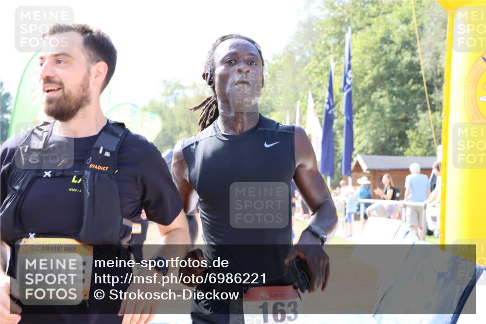 08.09.2024 - Airport Race Strokosch-Dieckow http://msf.ph/oto/6986221 08.09.2024 12:17:29 Ziel 163, 412, 1224, 2511, 2574, 2610, 2649, 2663, 2664, 2774, 2775, 2803, 2882, 2884 meine-sportfotos.de