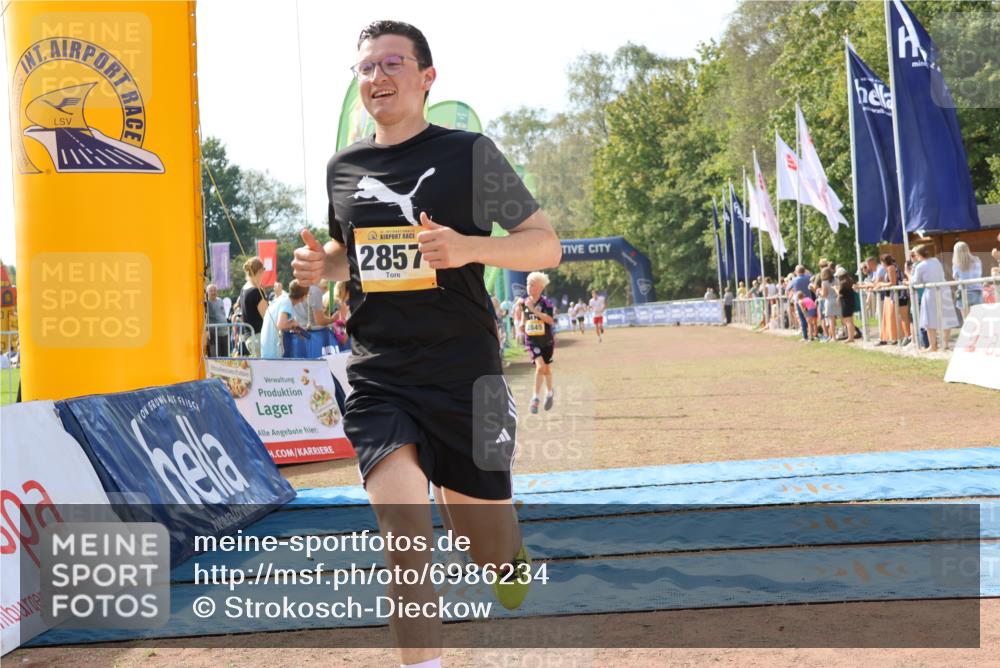 08.09.2024 - Airport Race Strokosch-Dieckow http://msf.ph/oto/6986234 08.09.2024 12:04:56 Ziel 687, 2666, 2845, 2857 meine-sportfotos.de