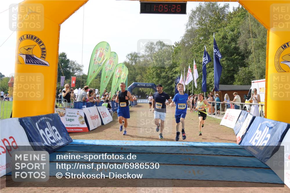 08.09.2024 - Airport Race Strokosch-Dieckow http://msf.ph/oto/6986530 08.09.2024 12:06:08 Ziel 582, 669, 2527, 2557, 2606, 2838, 3058, 3099, 3100, 3129 meine-sportfotos.de