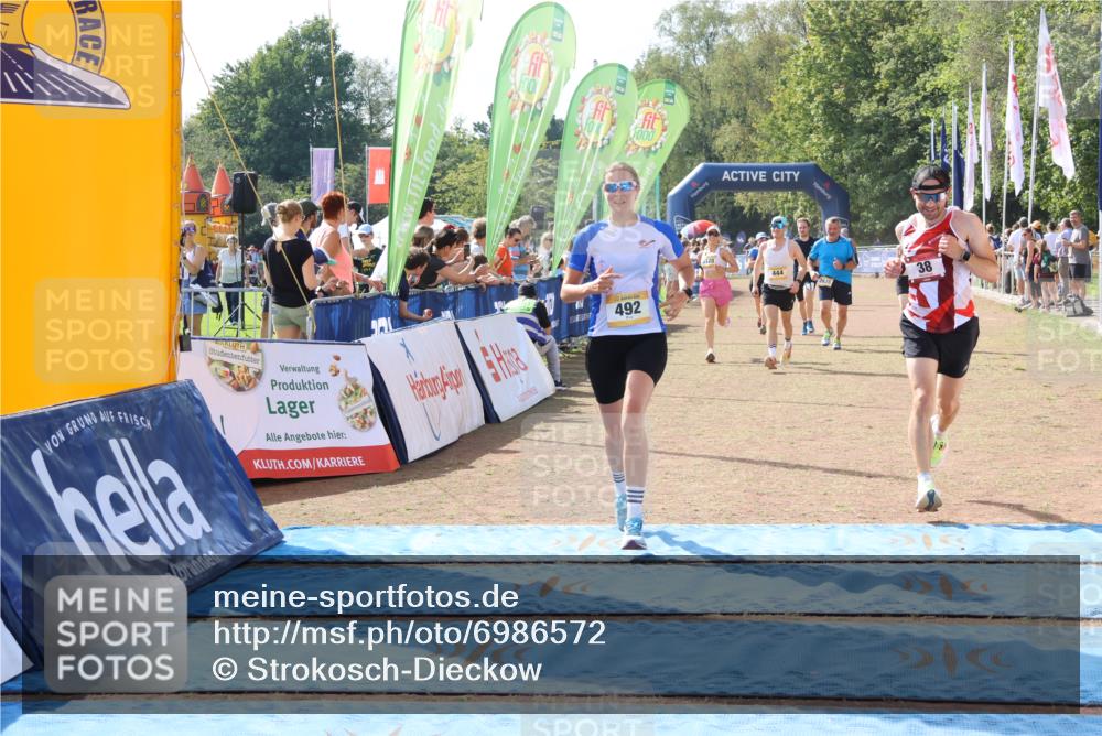 08.09.2024 - Airport Race Strokosch-Dieckow http://msf.ph/oto/6986572 08.09.2024 12:18:26 Ziel 38, 444, 492, 543, 995, 2635, 2796, 2815, 3128 meine-sportfotos.de