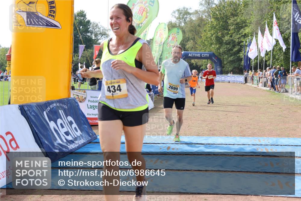 08.09.2024 - Airport Race Strokosch-Dieckow http://msf.ph/oto/6986645 08.09.2024 12:06:53 Ziel 434, 2699, 2733, 2807, 3019 meine-sportfotos.de